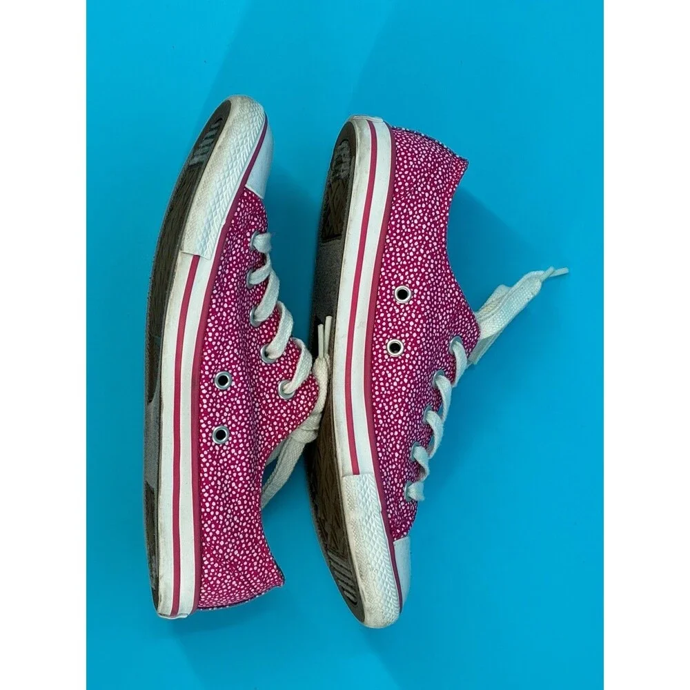Converse Chuck Taylor All Star Dainty Ox Women’s 6 Pink Polka Dot Sneakers